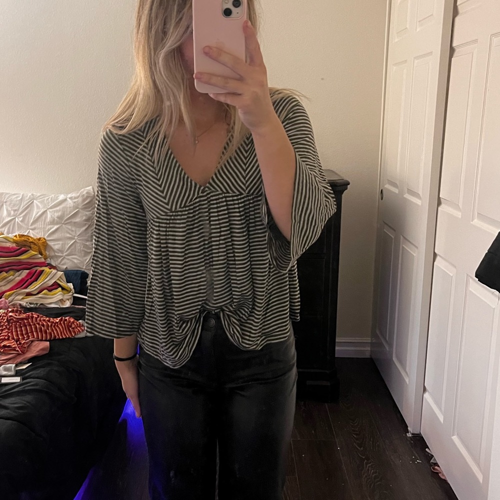 Grey & Green V-Neck Shirt